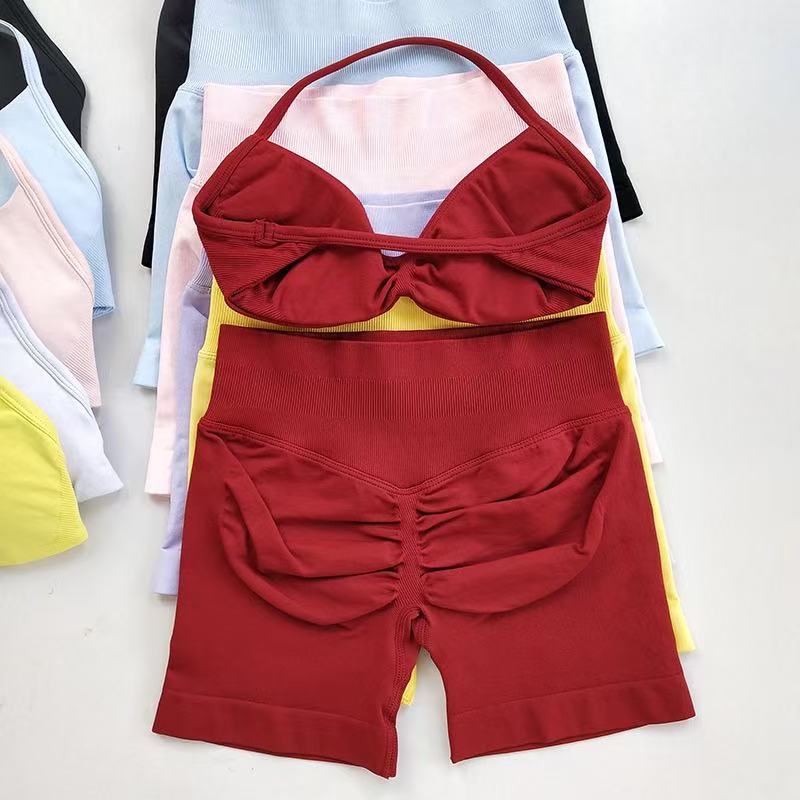 Conjunto Deportivo HISTELLO de - Sports Bra High Impact reseña y precio