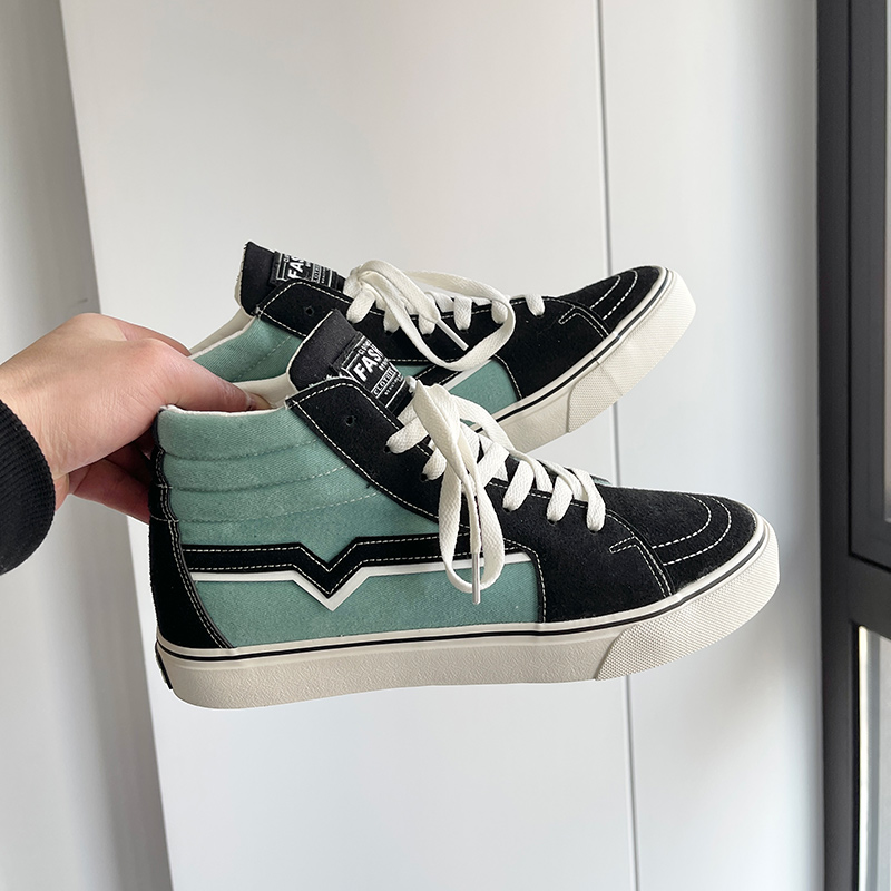 Zapatillas Retro de caña alta  - Vans Shoes Authentic reseña y precio