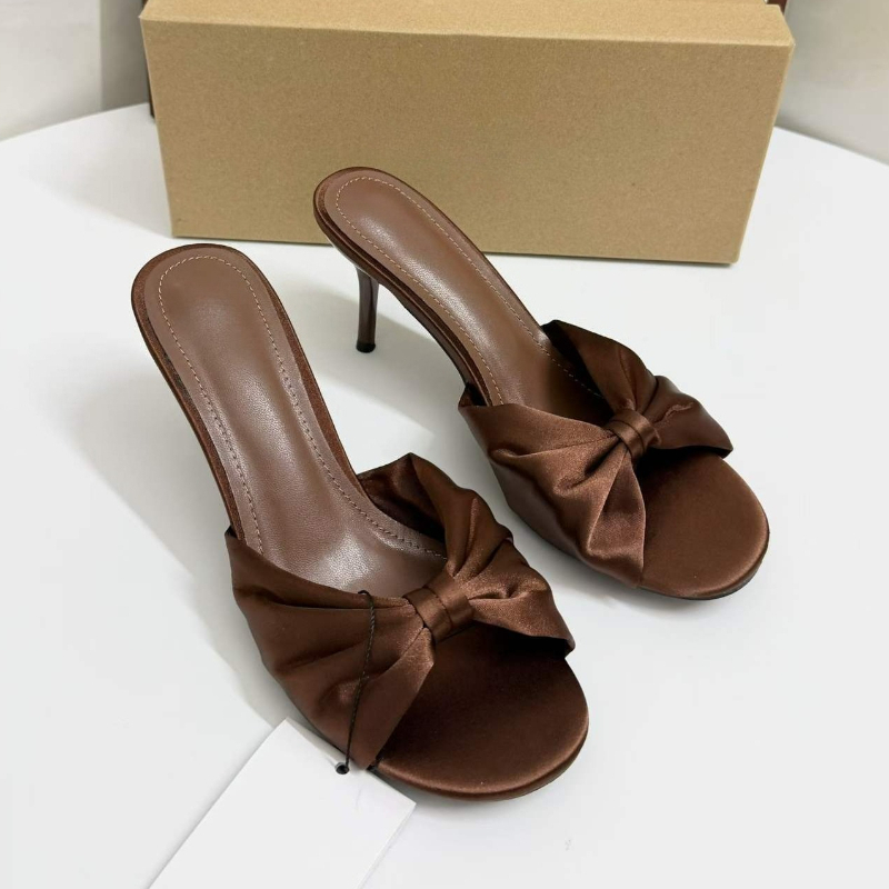 Mules de satén con lazo y tacó - Slip Dress Satin reseña y precio