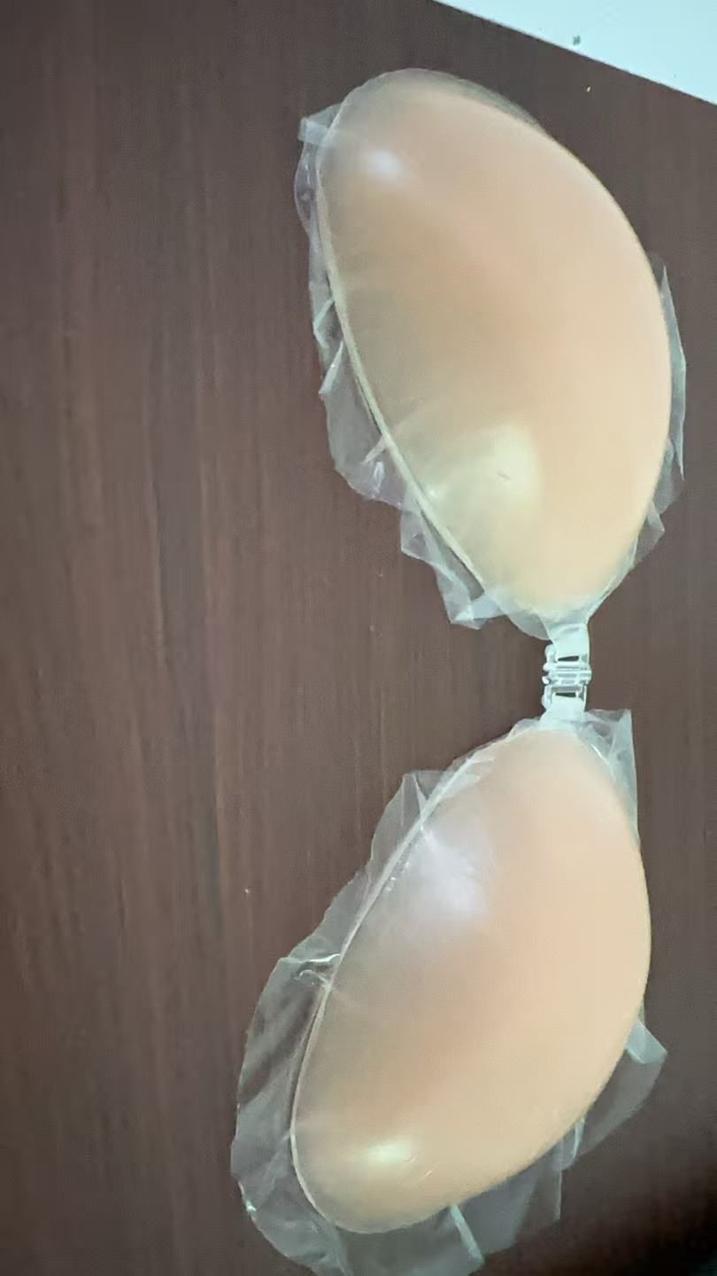 Sujetador de silicona NuBra pa - Silicone Bra Adhesive reseña y precio